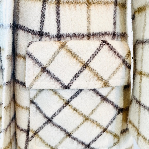 Vintage Pure Wool Peacoat - Double Breasted. - Picture 4 of 11